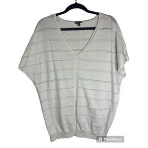 Torrid Short Dolman Sleeve Sparkly Cream/White Stripe V Neck Blouse Size 1X